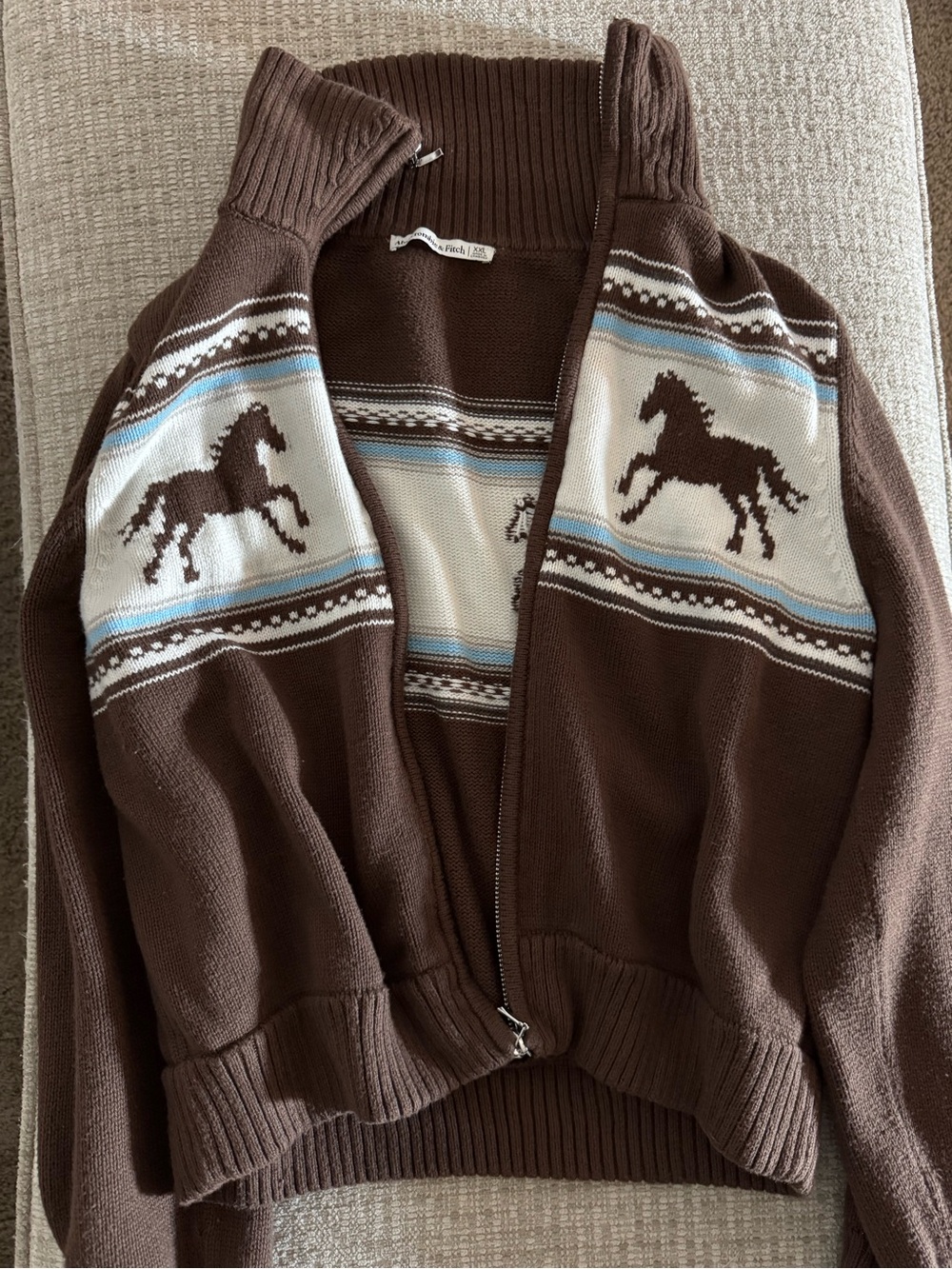 Abercrombie & Fitch double zip cardigan with horse print, Size XXL, EUC